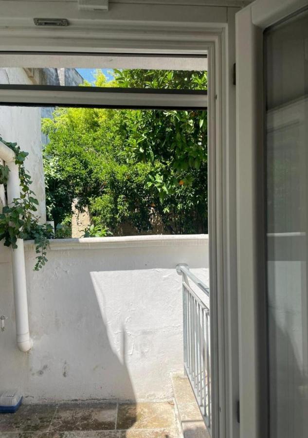 4 Balconi Rooms Paladini B&B E Appartamenti Lecce Extérieur photo